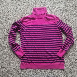 TALBOTS size large women light sweater